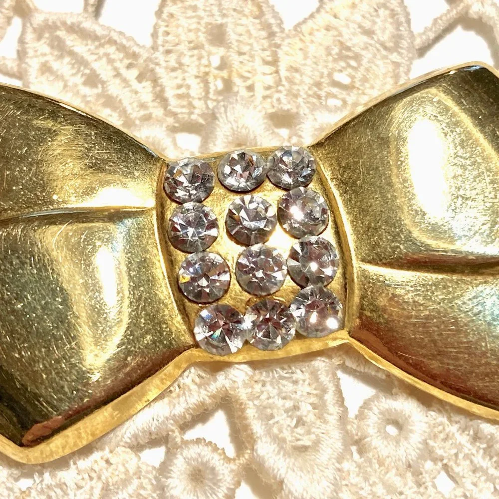 Goldtone Bow Pin with Rhinestones